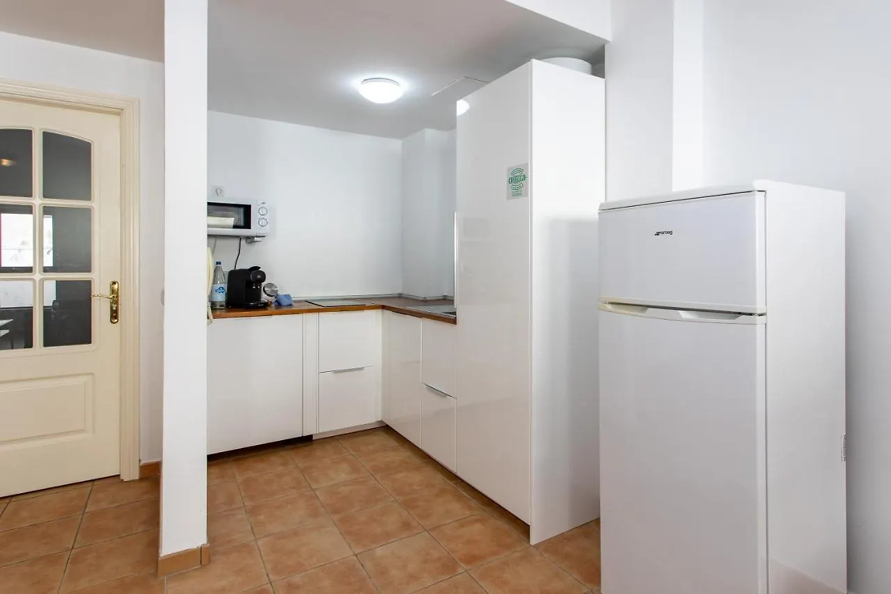 Uptown Urban Apartments (Adults Only) Corralejo 0*,